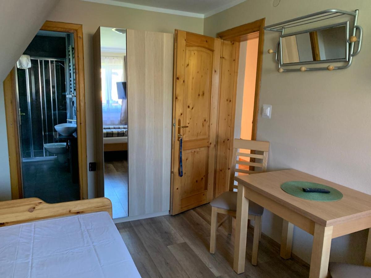 Kapi-Spa Pokoje I Apartamenty 克鲁斯兹考采 外观 照片