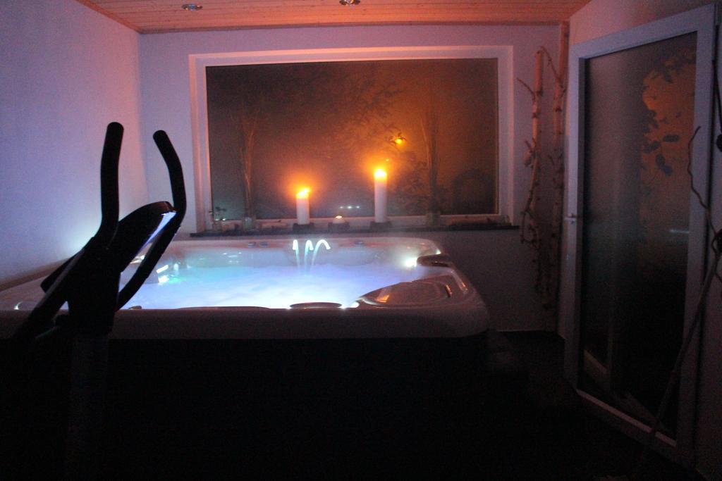 Kapi-Spa Pokoje I Apartamenty 克鲁斯兹考采 外观 照片
